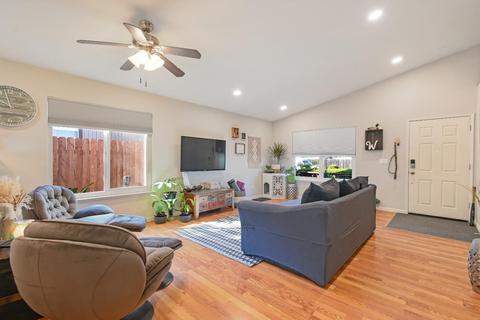4131 Deaton Dr, Olivehurst, CA 95961 photo 3