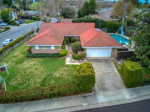 4414 Vista Way, Davis, CA 95618 photo 3