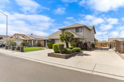 1129 Chianti Ln, Manteca, CA 95337 photo 2