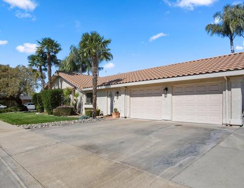2100 Carleton Dr, Turlock, CA 95382 photo 6