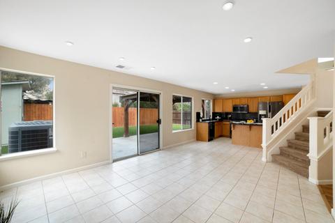 1413 Pheasant Dr, Gilroy, CA 95020 photo 11