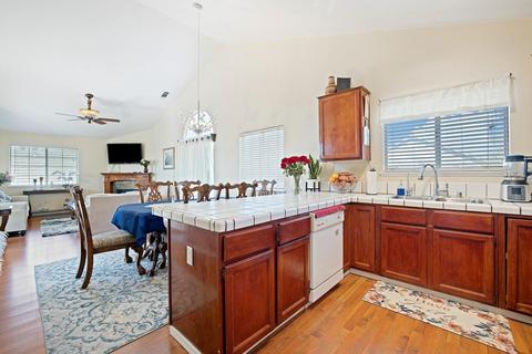 729 Park Meadow Dr, Modesto, CA 95358 photo 25