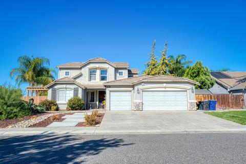 2425 Gibralter Dr, Manteca, CA 95337 photo 4