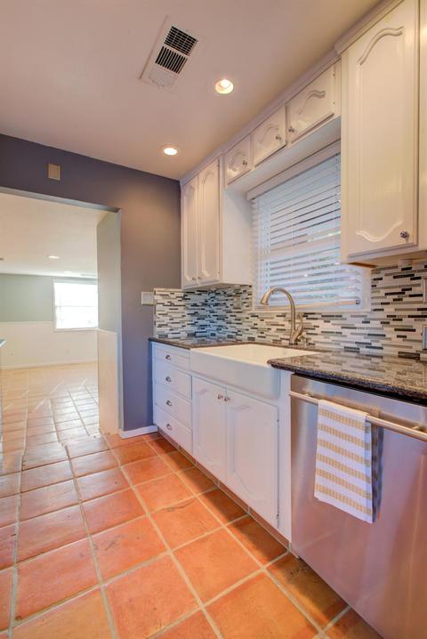523 Covena Ave, Modesto, CA 95354 photo 11