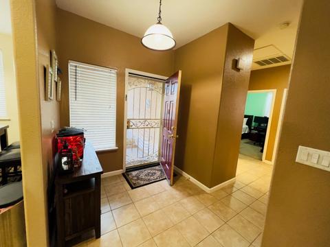 8213 Madrone Woods Pl, Antelope, CA 95843 photo 15