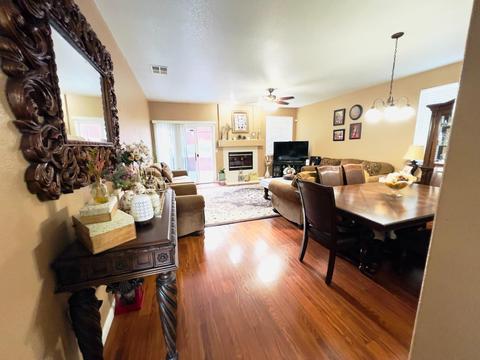 8213 Madrone Woods Pl, Antelope, CA 95843 photo 4
