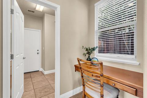 1046 Smith Way, Folsom, CA 95630 photo 22
