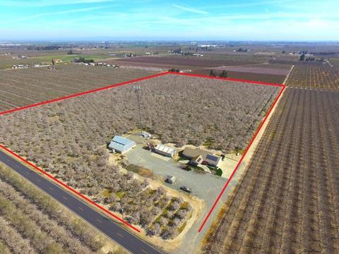 18572 S Carrolton Ave, Ripon, CA 95366 photo 1