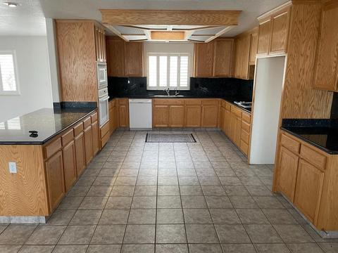 18572 S Carrolton Ave, Ripon, CA 95366 photo 7