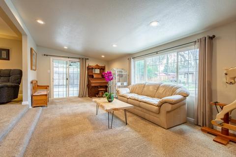 1135 N Rosemore Ave, Modesto, CA 95358 photo 24
