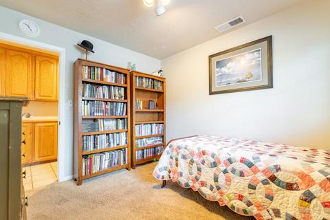 1135 N Rosemore Ave, Modesto, CA 95358 photo 17