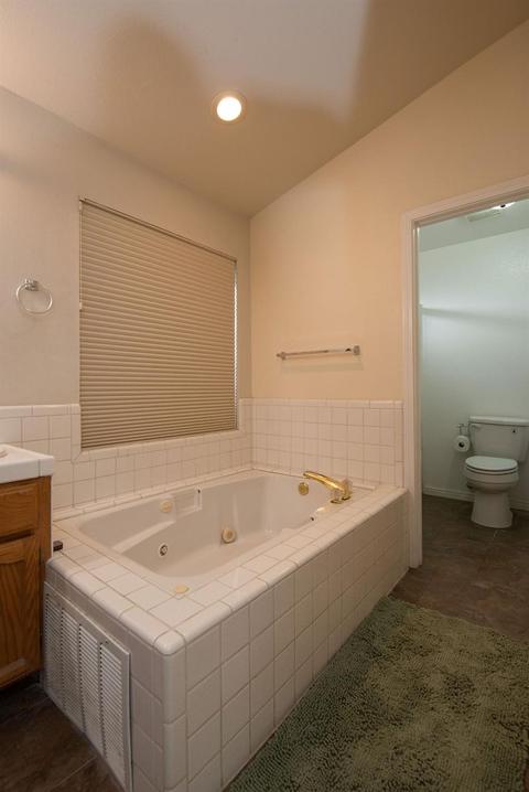1612 Shadewood Dr, Modesto, CA 95355 photo 26