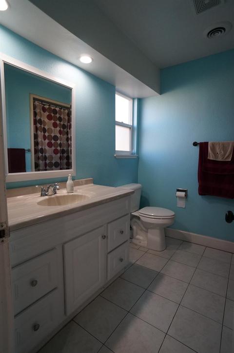 Undisclosed, Modesto, CA 95351 photo 20