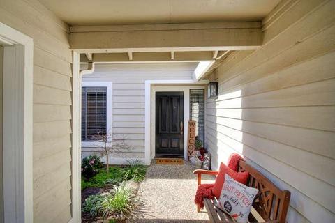 1081 Harrington Way, Carmichael, CA 95608 photo 4