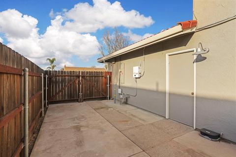 1624 Dickey Ct, Ripon, CA 95366 photo 40