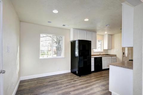 137 W Elverta Rd, Elverta, CA 95626 photo 7