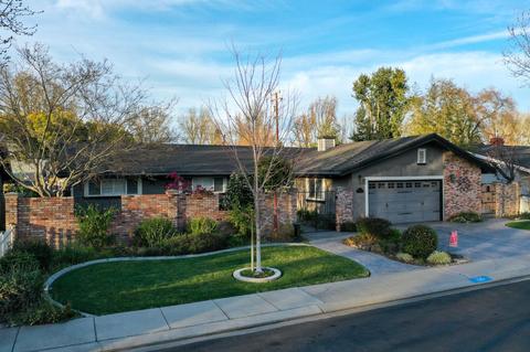 225 Merlin Way, Modesto, CA 95350 photo 4