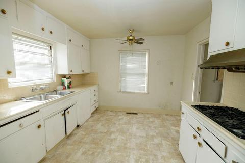 1605 Victoria Dr, Modesto, CA 95351 photo 14