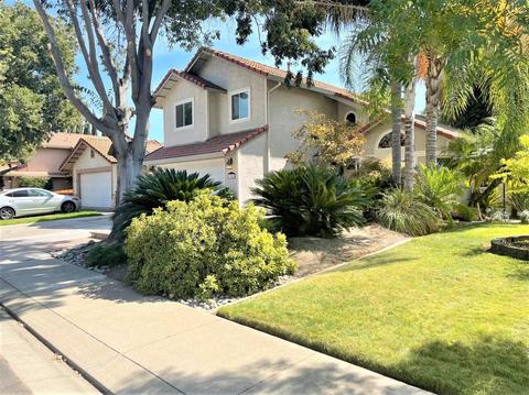 924 Narvik Ln, Modesto, CA 95350 photo 2