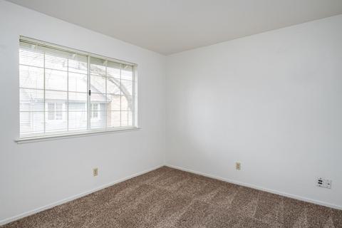 3910 Oak Villa Cir, Carmichael, CA 95608 photo 18