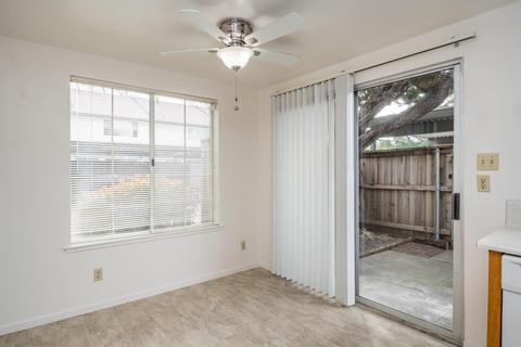 3910 Oak Villa Cir, Carmichael, CA 95608 photo 10