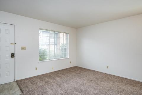 3910 Oak Villa Cir, Carmichael, CA 95608 photo 6
