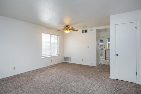 3910 Oak Villa Cir, Carmichael, CA 95608 photo 5