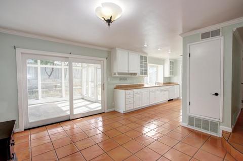 4752 Rustic Rd, Fair Oaks, CA 95628 photo 11