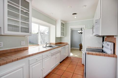 4752 Rustic Rd, Fair Oaks, CA 95628 photo 13
