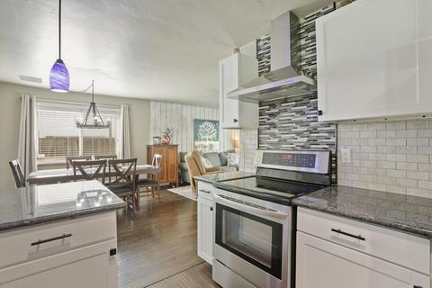 327 Bella Vista Dr, Lodi, CA 95242 photo 14