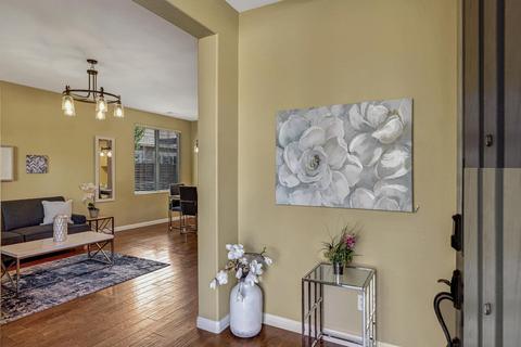 1604 Ray Wise Ln, Tracy, CA 95376 photo 4