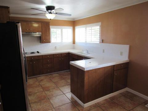 2125 Debbie Ln, Lodi, CA 95242 photo 12