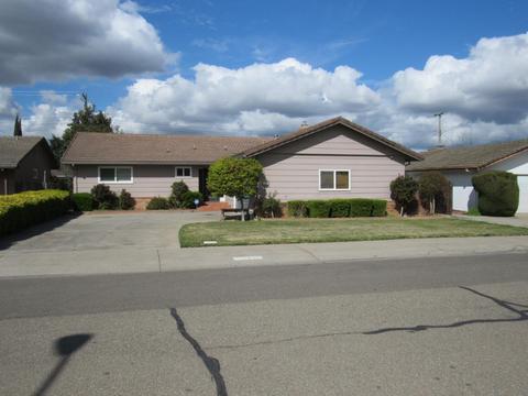 2125 Debbie Ln, Lodi, CA 95242 photo 1