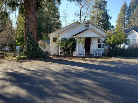 638 Le Duc St, Grass Valley, CA 95945 photo 1