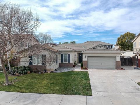 555 Bob Way, Ripon, CA 95366 photo 1
