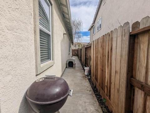 555 Bob Way, Ripon, CA 95366 photo 38