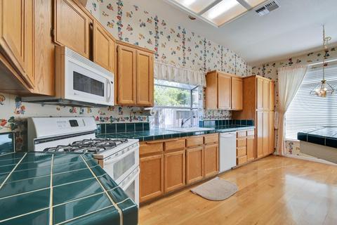 8924 Palmerson Dr, Antelope, CA 95843 photo 3