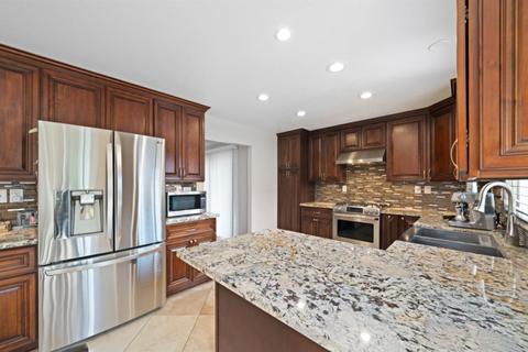 8513 Wedgestone Ct, Antelope, CA 95843 photo 9