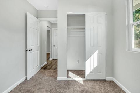 1933 John St, Modesto, CA 95351 photo 12