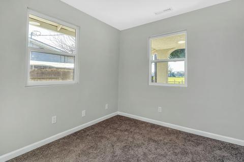 1933 John St, Modesto, CA 95351 photo 11