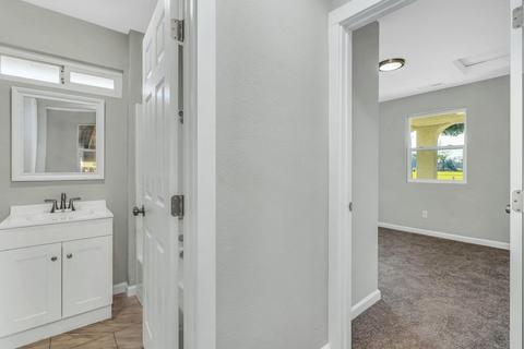 1933 John St, Modesto, CA 95351 photo 9