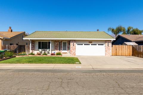 1467 Iris Dr, Lodi, CA 95242 photo 3