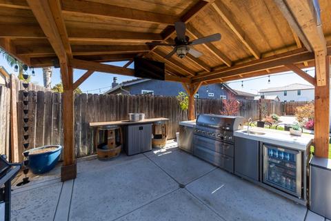 1467 Iris Dr, Lodi, CA 95242 photo 32