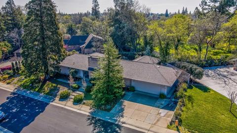 1585 Barnett Cir, Carmichael, CA 95608 photo 2