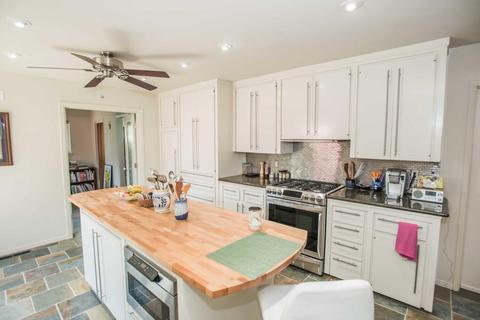 1585 Barnett Cir, Carmichael, CA 95608 photo 18