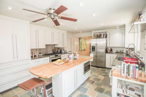 1585 Barnett Cir, Carmichael, CA 95608 photo 20