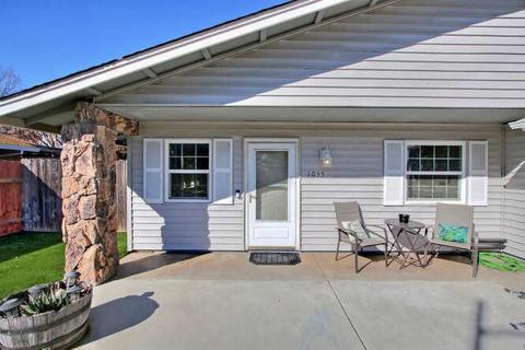 1055 Jackson St, Gridley, CA 95948 photo 3