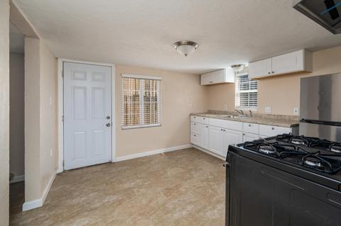 1536 Vernon Ave, Modesto, CA 95351 photo 27
