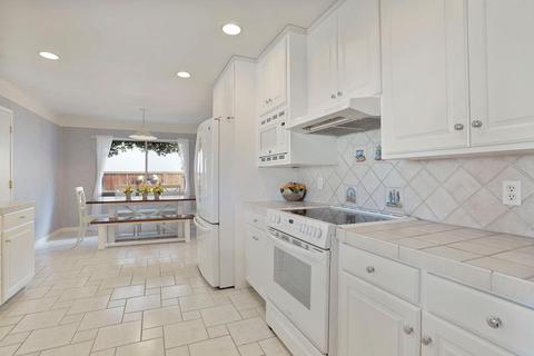 2160 Debbie Ln, Lodi, CA 95242 photo 10