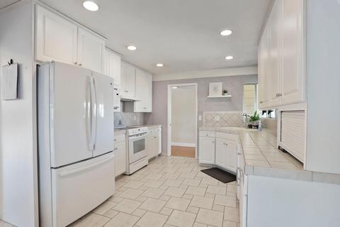 2160 Debbie Ln, Lodi, CA 95242 photo 9
